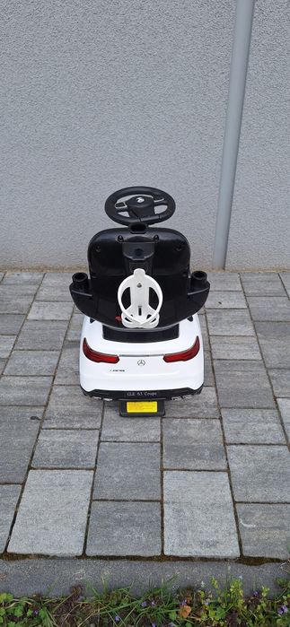 Autko mercedes do odpychania