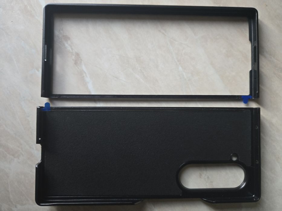 Чехол шкіряний на Samsung Fold 6