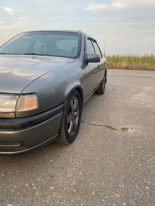 Опель Вектра а 1993