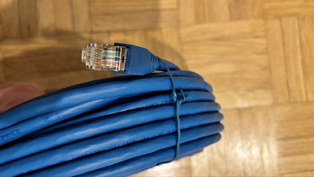 Nowy kabel sieciowy Cat6 ekranowany 15 m (50 ft), niebieski