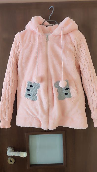Pluszowa kurtka 150cm
