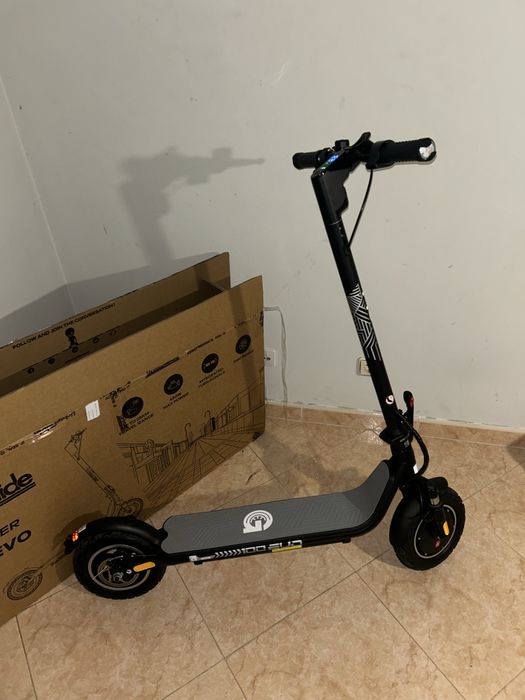 Trotinete Elétrica URBANGLIDE 100 EVO - NOVA, Nunca Usada + Caixa
