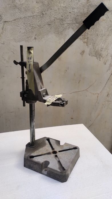 Coluna vertical para máquina de furar