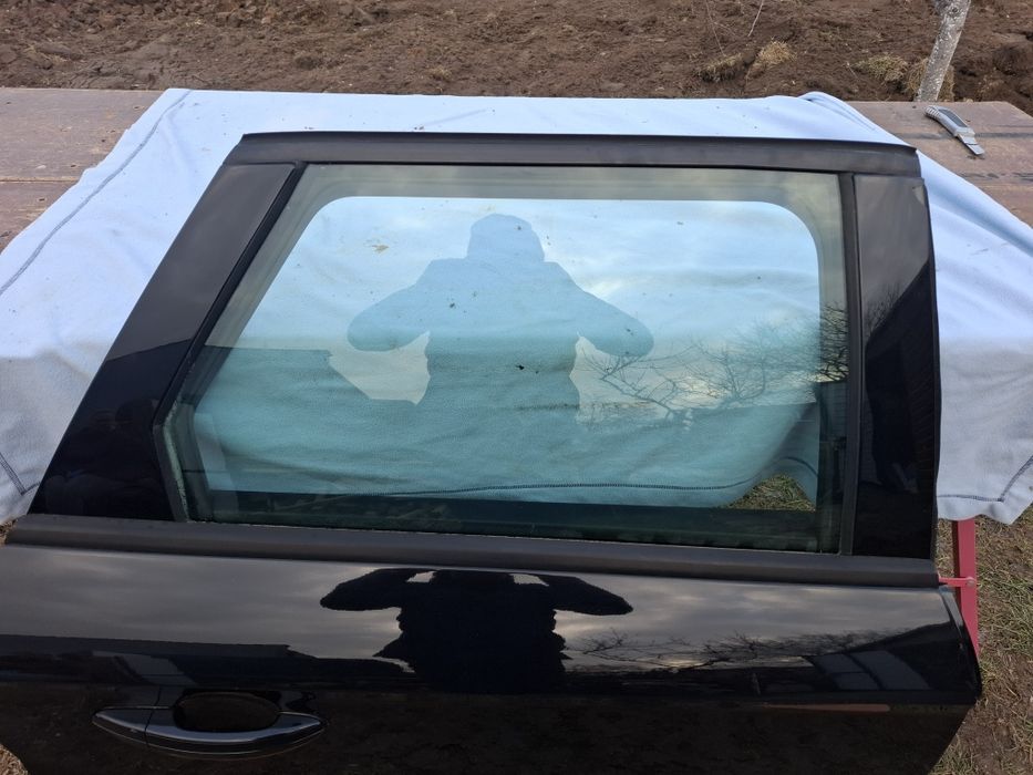 Drzwi ford mondeo mk4 lift kombi prawe tył, prawe tylne kolor G6