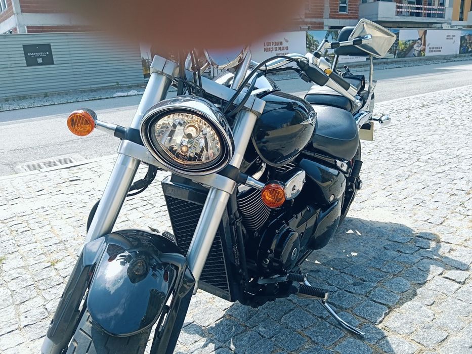 Mota Suzuki intruder M800