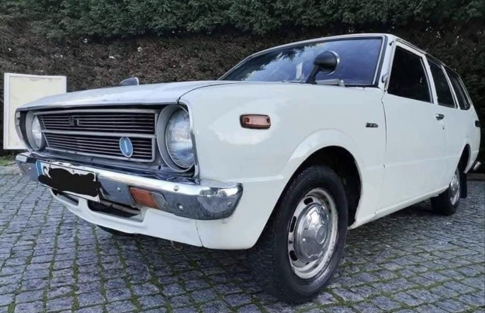 Toyota corolla 1200 2 door station wagon