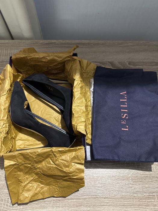 Le silla шпильки туфлі