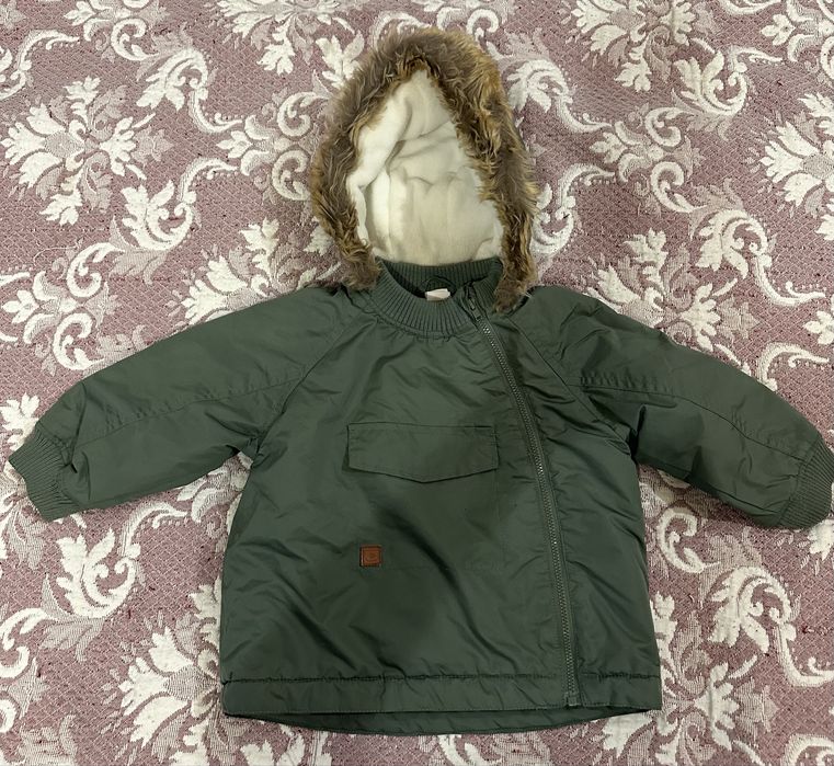 Дитяча куртка на весну