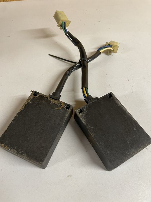 Moduł moduły jednostki sterujace iskrą honda  vf750 sabre