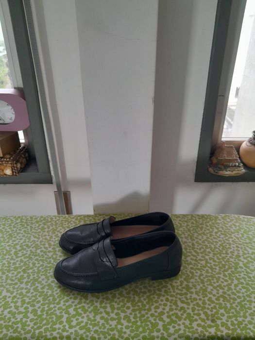 Vendo Sapatos de Senhora muito bonitos como novos