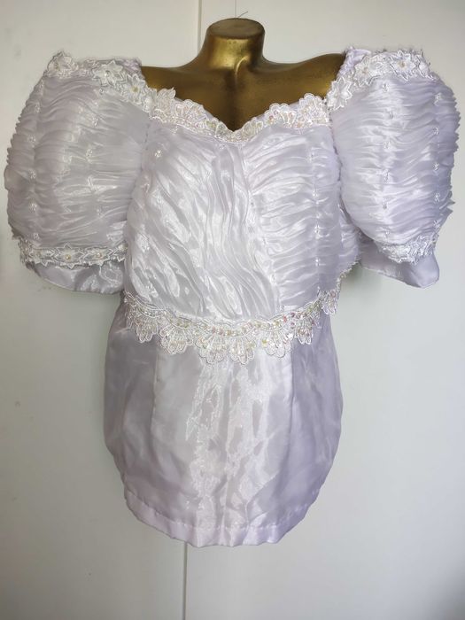 Кофта, рубашка, платье большого размера.