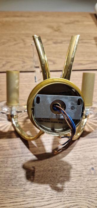 Cadeeiro de parede Classico com vidro