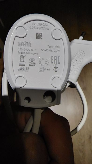 Vendo carregador Oral B