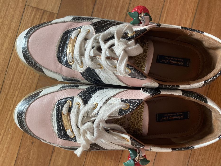 Sapatilhas Friendly Fire 40