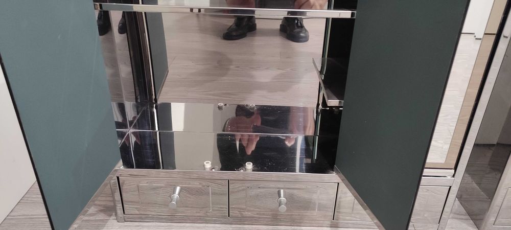 Armário Casa de Banho com espelho e Iluminação