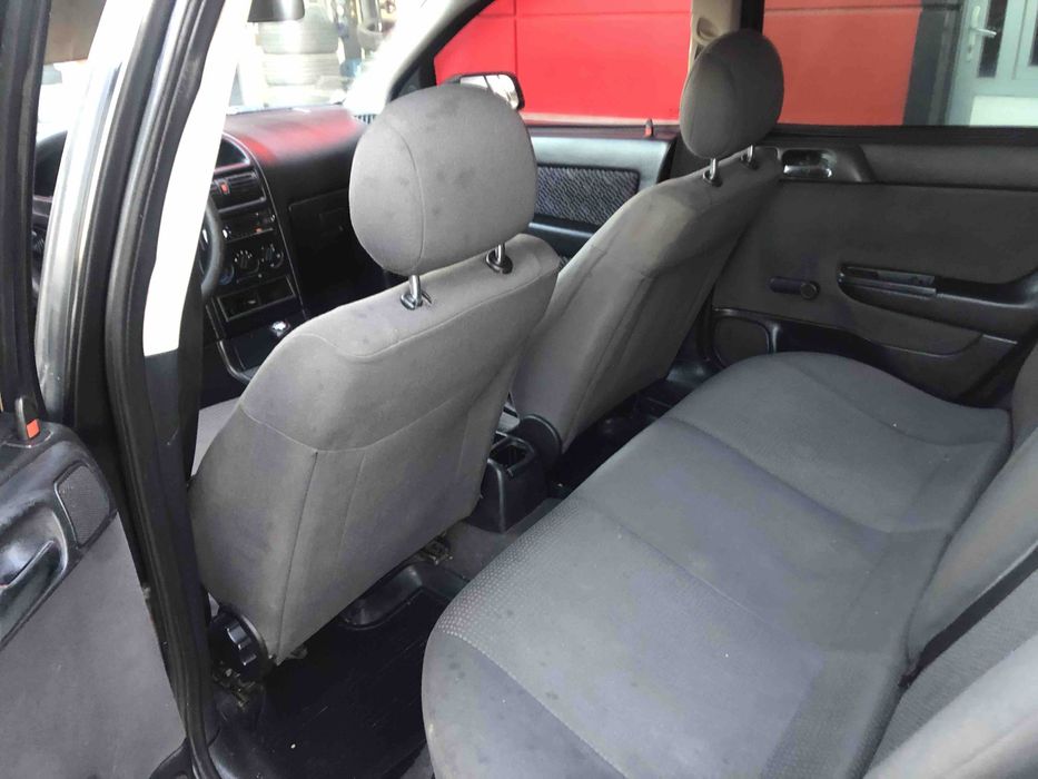 Продам Опель 2006