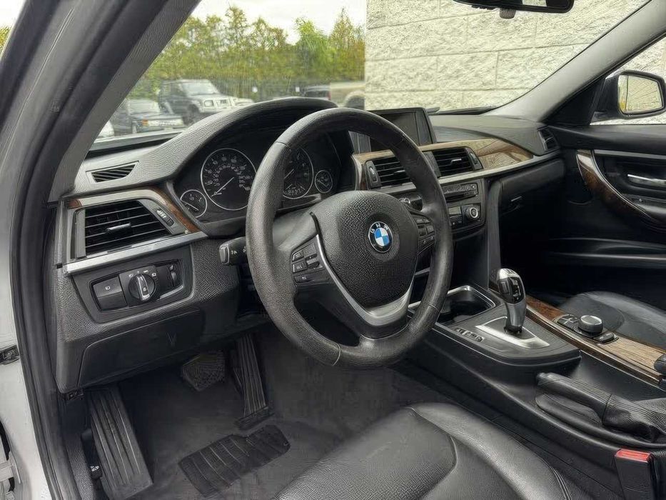 Bmw 3 Series 328      2015
