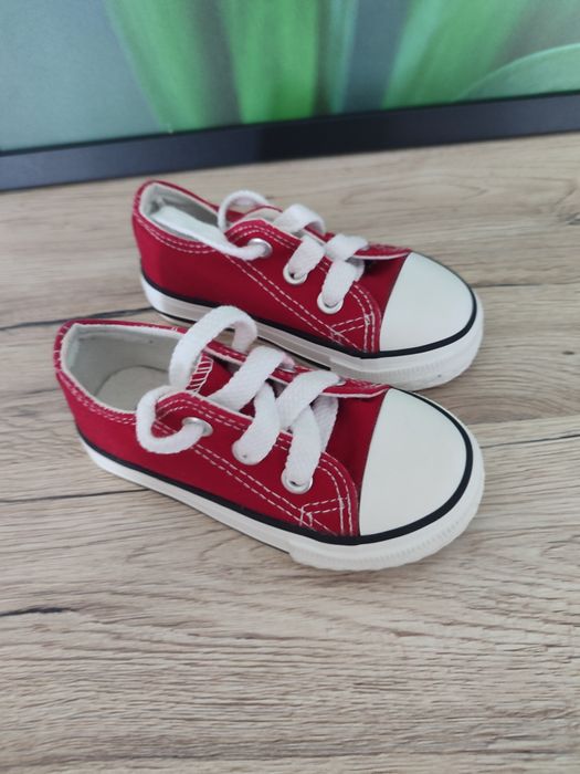 Trampki Converse czerwone dla dzieci kapcie do przedszkola dzie
