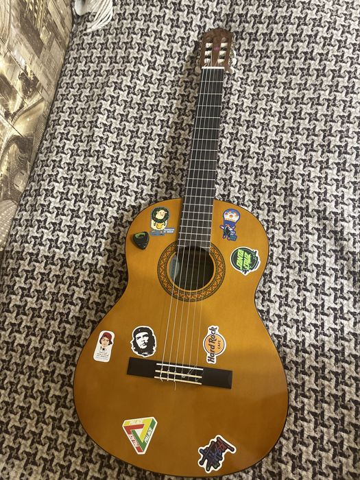 Гітара Yamaha c40