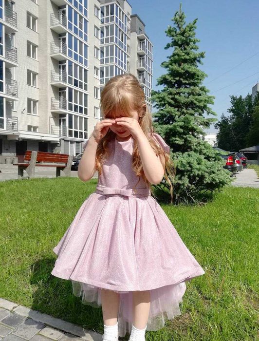 Святкова сукня для дівчинки (ціну знижено)