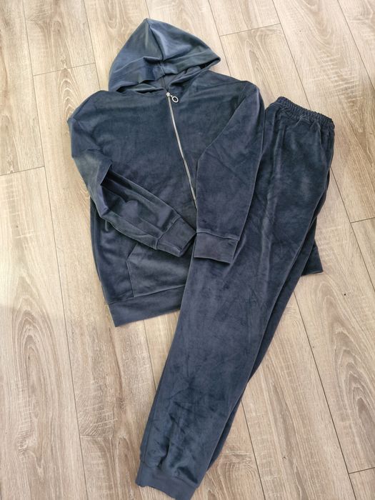 Велюровий костюм 50-52р