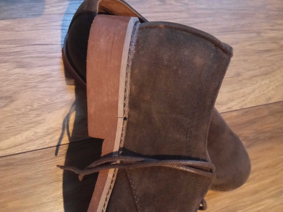 Buty męskie NOWE rozmiar 6UK -  39.5