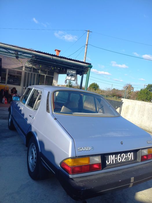 Vendo SAAB 900 75% em bom estado
