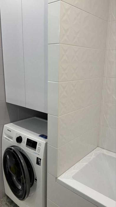 Оренда. вул. Під Голоском. Новобудова. Дизайнерський дорогий ремонт.