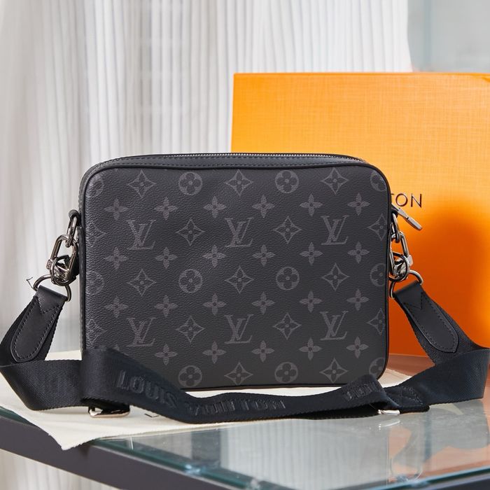 Сумка чоловіча сіра монограм тріо Louis Vuitton Trio дуи витон шкіряна