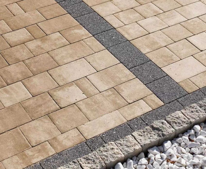 Układanie kostki brukowej BRUKARSTWO kostka brukowa SPRZEDAŻ KOSTKI