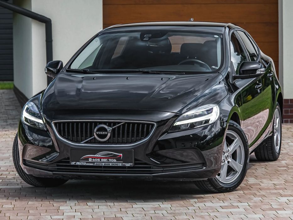 Volvo V40 Lift 2.0D2 120KM Ledy Navi Serwis Oryginał Lakier i Przebieg Piękny