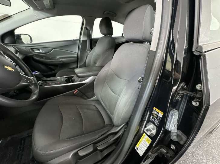 Chevrolet Volt LT гібрид
