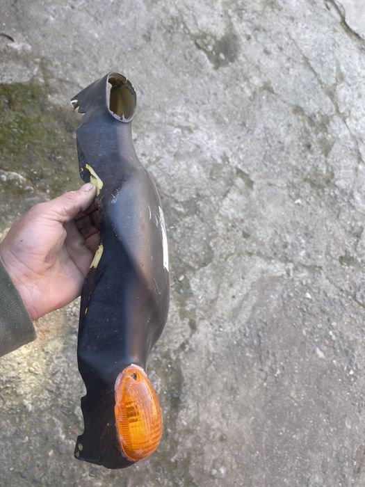 中古 純正部品 ピアジオ PIAGGIO ジップ ZIP ZAPC25 レギュレーター