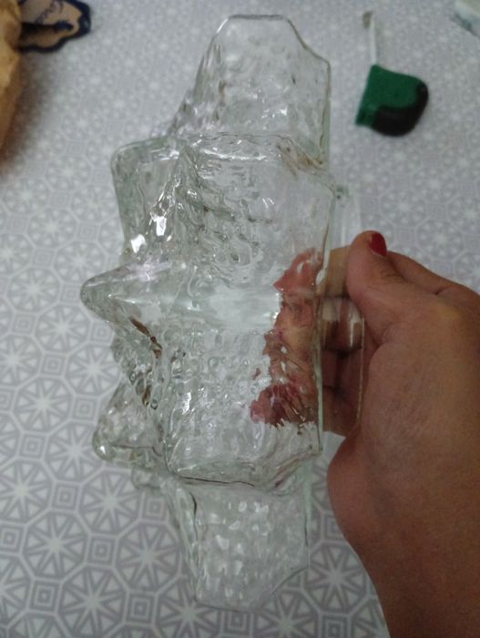 Tulipa de teto em cristal lapidado

- Acabament