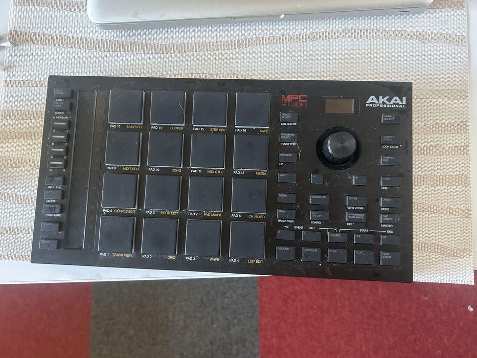 Akai mpc studio