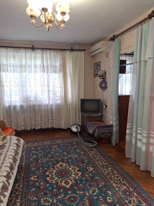 Продам 4х комн квартиру на Бочарова - More