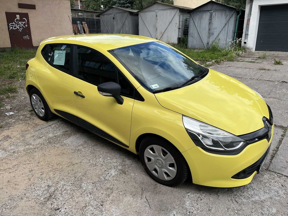 samochód Renault clio 1.2 rok prod. 2013 niewielki przebieg! polski salon!