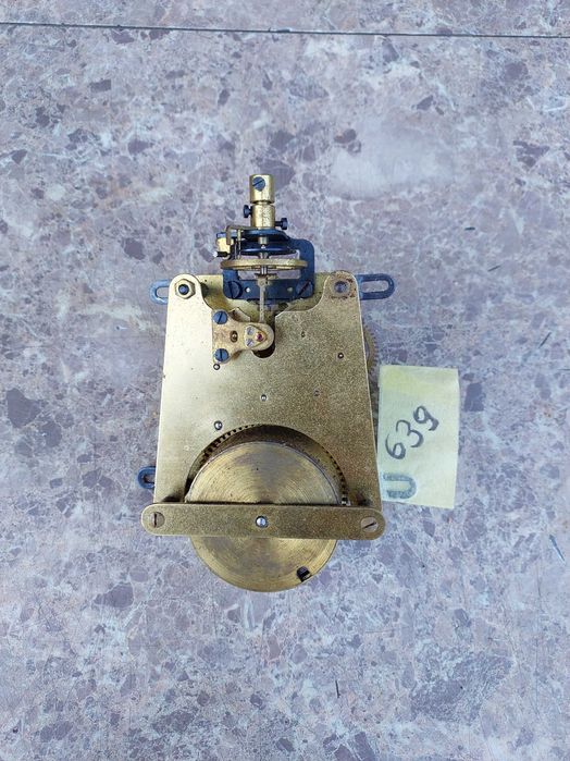 639 Mechanizm starego zegara Muhlheim chodzik balansowy zerwana spręży