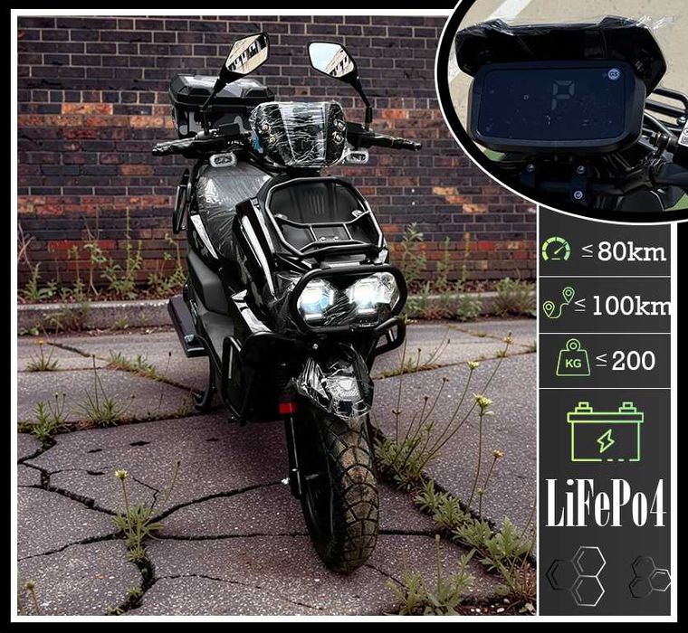 Електроскутер Crosser CR 21 2500W 40AH 72V LifePo4 чорний Dozer T-2500