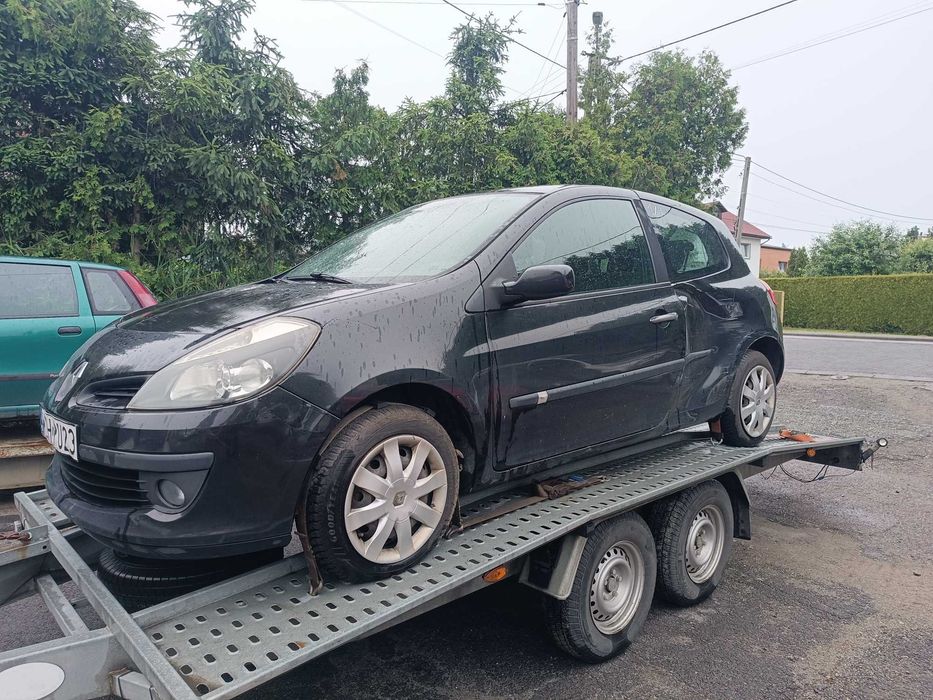 Renault Clio 3 na części