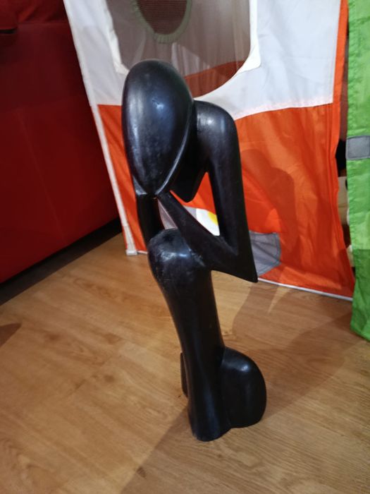 Estatua de madeira africana