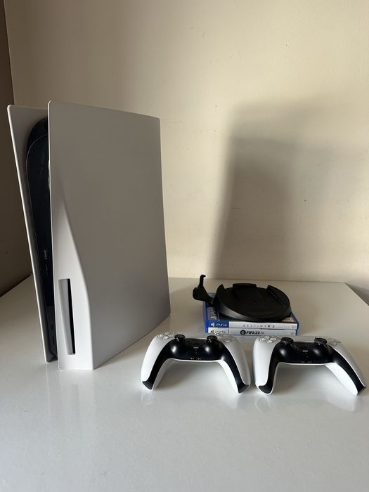PlayStation 5 Fat 1TB (Mídia Física) | 2 Comandos | Suporte + 2 Jogos | Completo