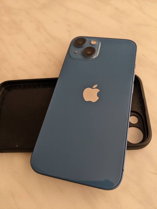 Apple iPhone 13 128GB  ідеальний стан