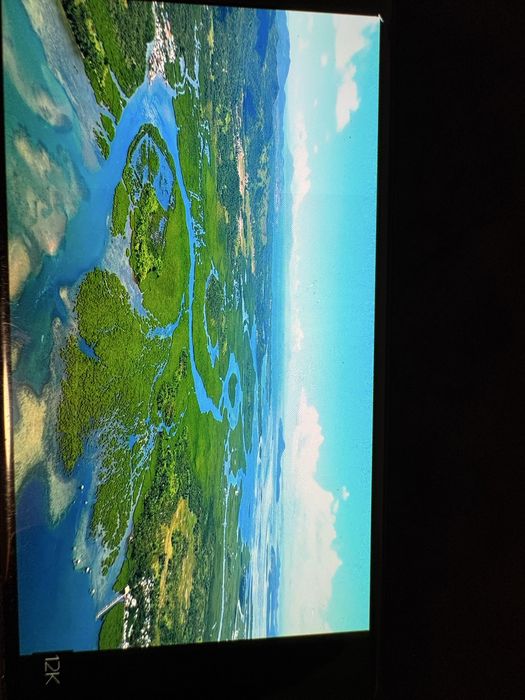 Samsung Galaxy A8 (2018) — NFC, Super AMOLED. Отличный стан!