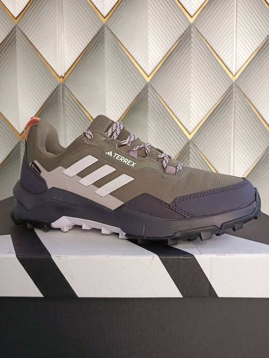 Кросівки adidas terrex GORE-TEX (39р.25см)