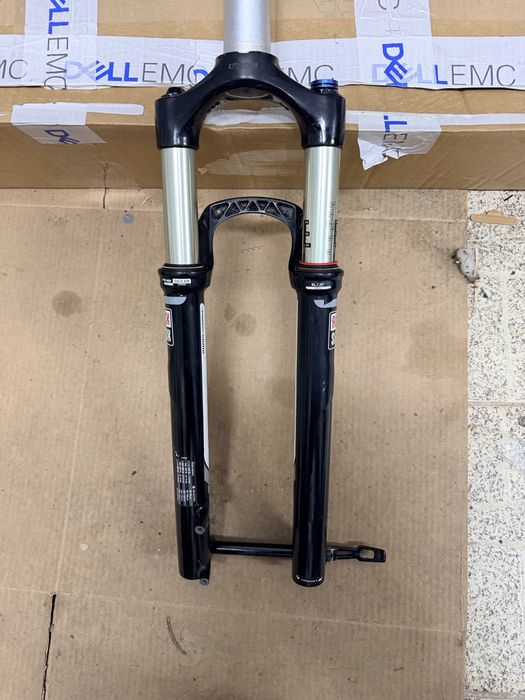 Suspensão RockShox Reba 29”