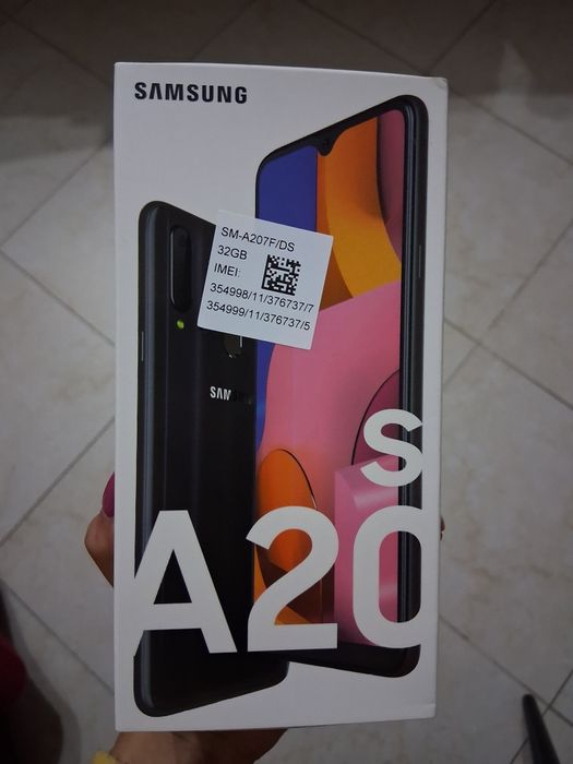 Samsung A20s cor preta