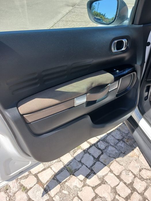 Automático Citroen C4 
CACTUS 1.6 E-HDI