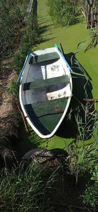 Склопластикова лодка.човен. пелла-фиорд(пела)