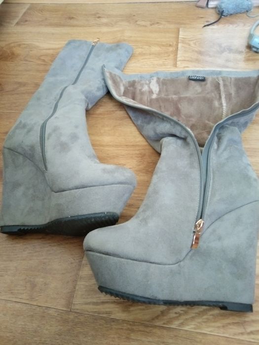 Продам зимние сапоги